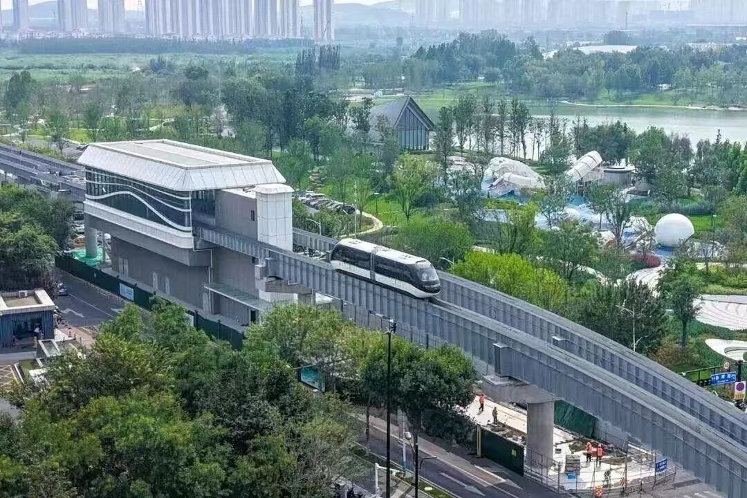 山大華天為“空中飛車”守護安全1